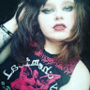 Meet your Posher, Marissa